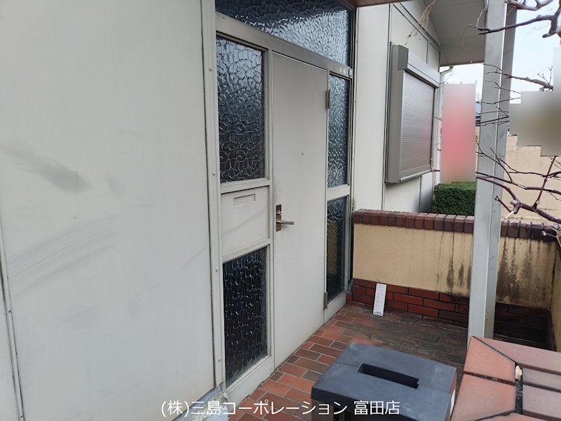 高槻市大和1丁目　中古一戸建 玄関