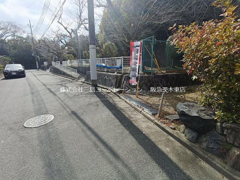 茨木市太田3丁目　建築条件付売土地 現地写真（前面道路含む現地写真）