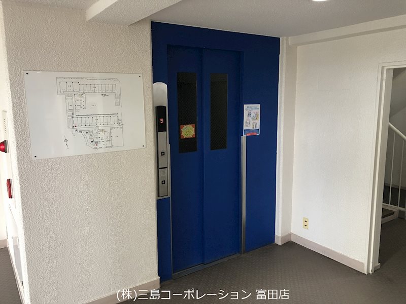 さんくれーる高槻二棟  エレベーター