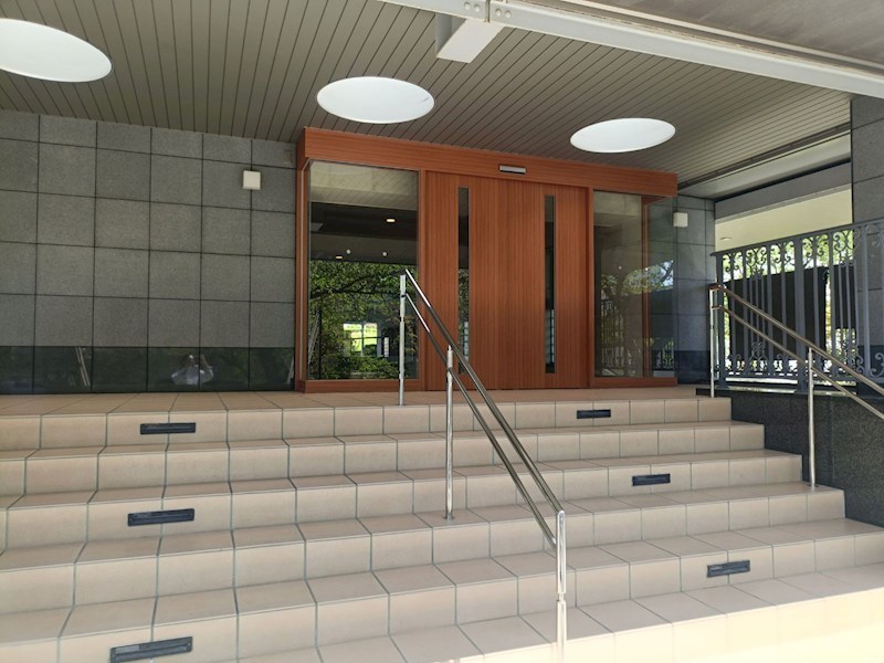 公社千里山田D団地A2棟  共用部写真（エントランス）