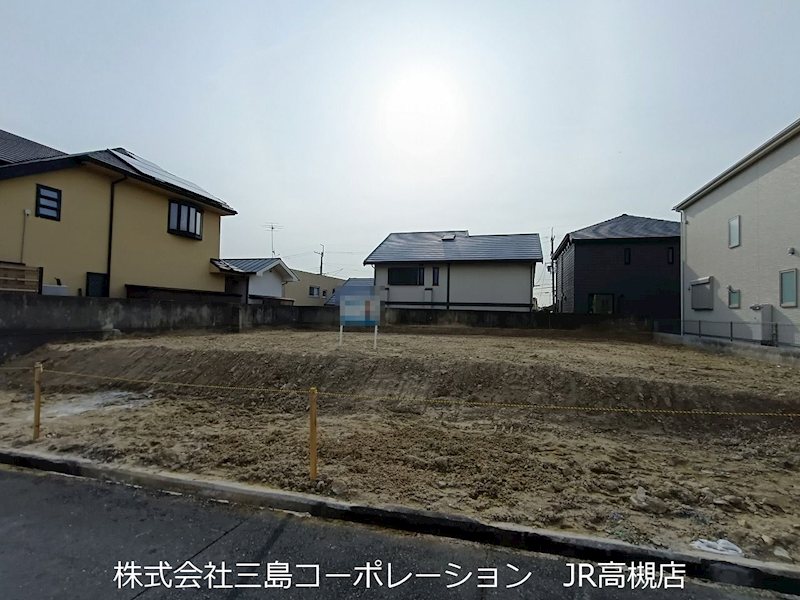 高槻市日吉台二番町　売土地2号地 現地写真（前面道路含む現地写真）
