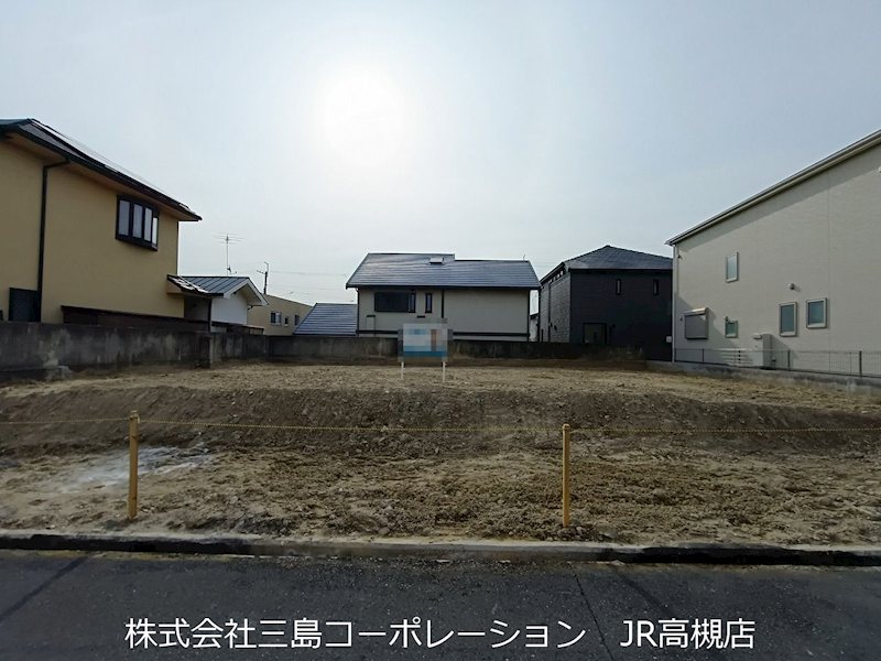 高槻市日吉台二番町　売土地2号地 現地写真（前面道路含む現地写真）