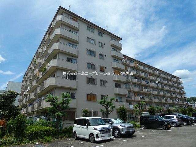 ＪＲ高槻駅まで平坦で徒歩11分です