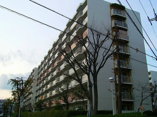 東奈良高層住宅F棟 現地写真