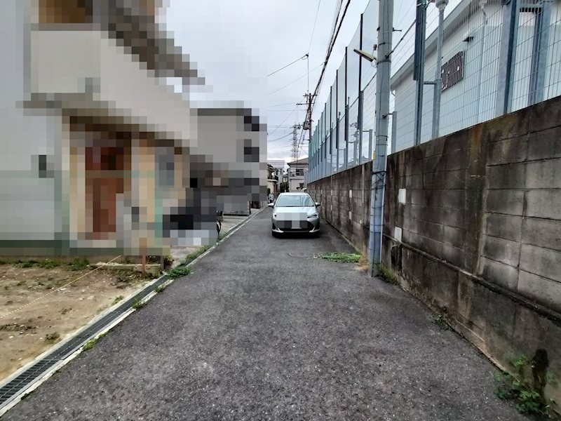 茨木市中津町 売土地 現地写真（前面道路含む現地写真）