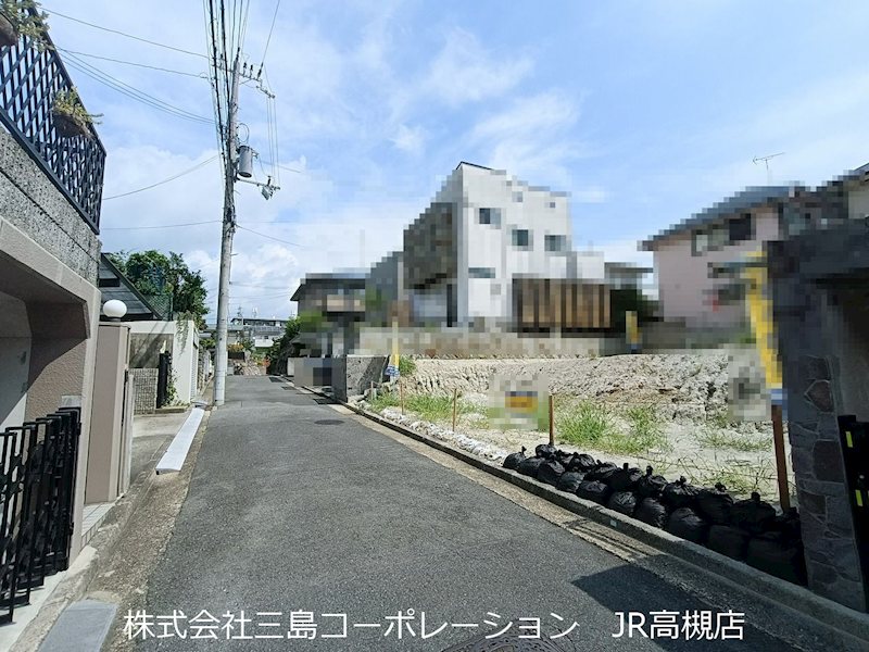 高槻市真上町5丁目　売土地A号地 現地写真（前面道路含む現地写真）