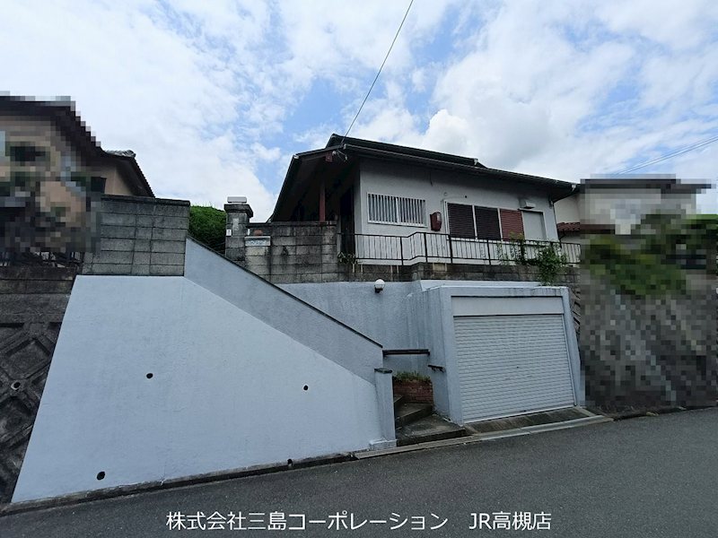 高槻市日吉台二番町　売土地2号地 現地写真（前面道路含む現地写真）