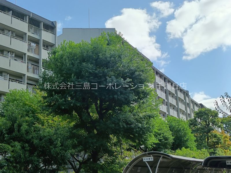 公社山田西第2次団地A8棟  現地写真