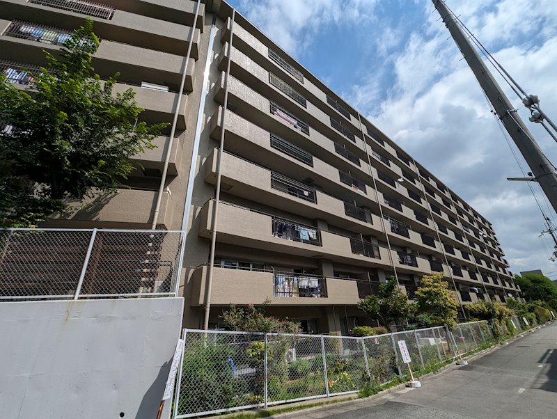 日興千里丘スカイマンションB棟    現地写真