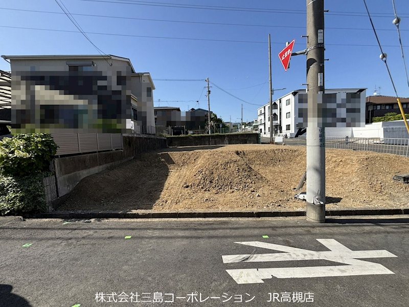 高槻市松が丘2丁目　売土地A区画 現地写真（前面道路含む現地写真）