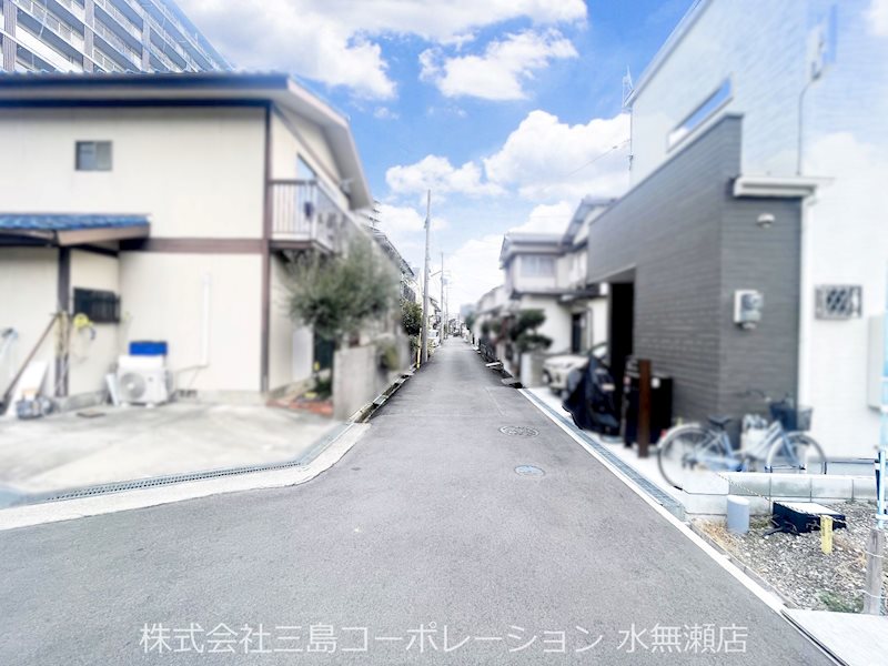 島本町青葉3丁目 新築一戸建 現地写真（前面道路含む現地写真）