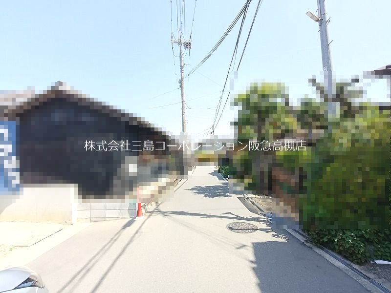 高槻市大冠町2丁目　売土地 現地写真（前面道路含む現地写真）