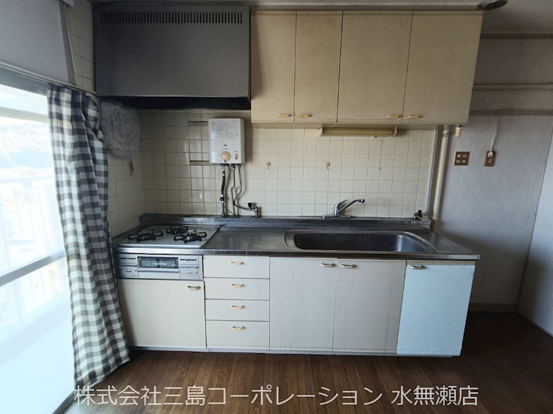 若山台住宅34号棟 内観写真（キッチン）