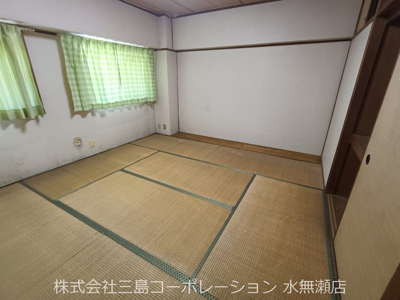 若山台住宅34号棟 内観写真（リビング以外の居室）