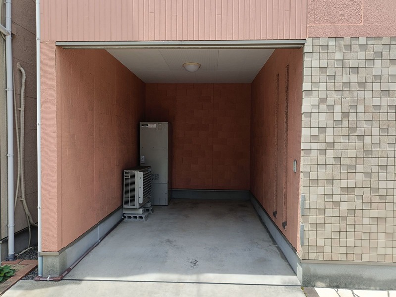 摂津市鳥飼西4丁目 中古一戸建 現地写真（駐車場）