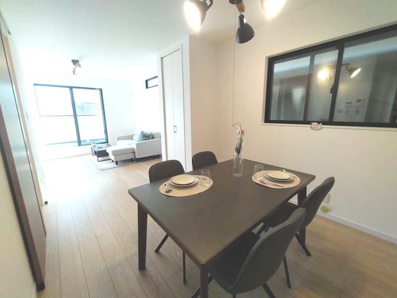 磯島茶屋町限定1邸新築分譲住宅 2階！南西向きの明るいLDK16.6帖