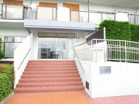 アーク茨木 共用部写真（エントランス）