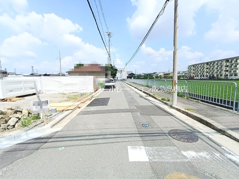 高槻市芝生町1丁目A号地　建築条件付売土地 現地写真（前面道路含む現地写真）