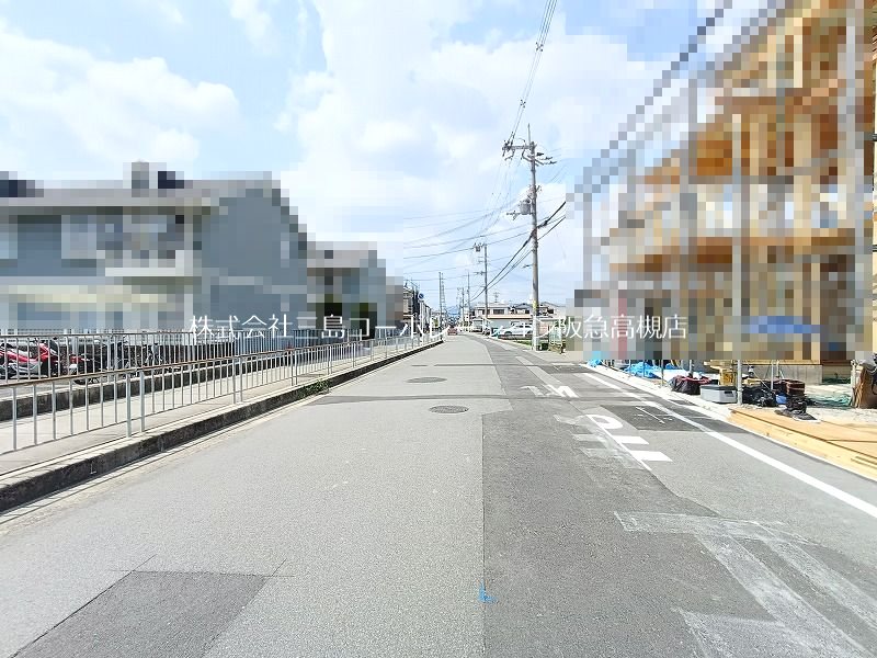 高槻市芝生町1丁目A号地　建築条件付売土地 現地写真（前面道路含む現地写真）