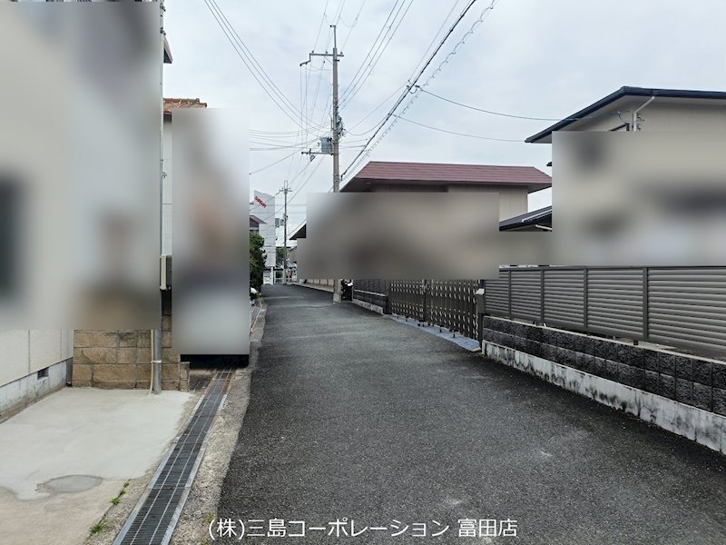 高槻市寿町3丁目　中古テラスハウス 前面道路