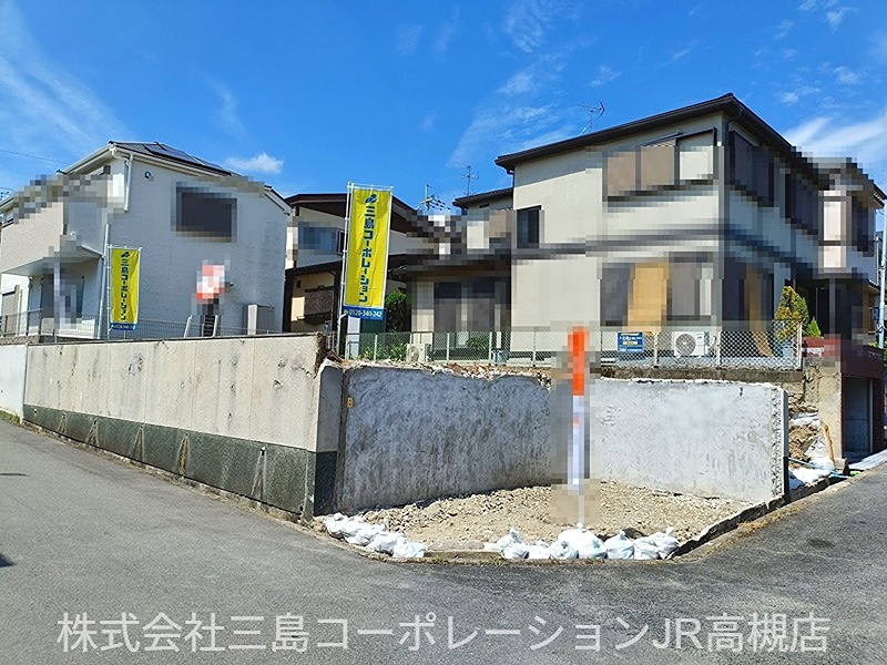 高槻市安岡寺町5丁目　売土地 ■現地／■物件詳細■土地面積131.11㎡（約39.66坪）／北東×南東角地／前面道路幅員6ｍ