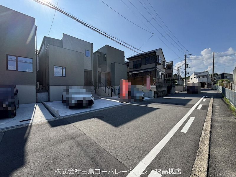 高槻市郡家本町　新築一戸建B号地 現地写真（前面道路含む現地写真）