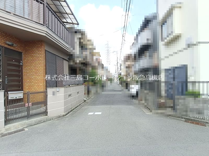 高槻市西冠2丁目　売土地 現地写真（前面道路含む現地写真）