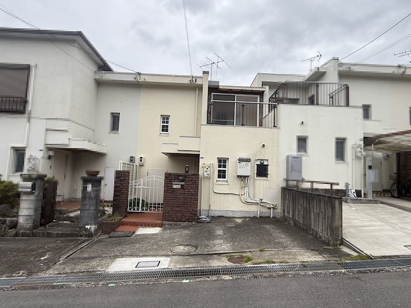 茨木市山手台4丁目　中古テラスハウス 現地写真
