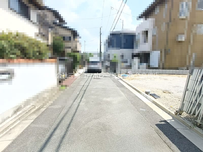 高槻市辻子2丁目1号地　新築一戸建 現地写真（前面道路含む現地写真）