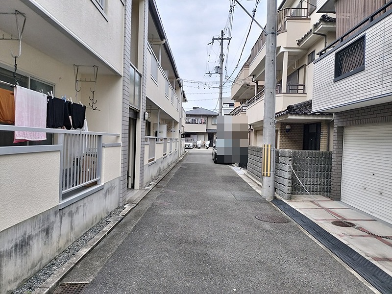 大阪府茨木市鮎川４丁目 現地写真（駐車場）
