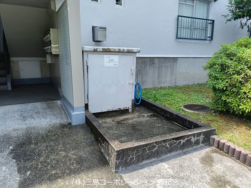 富田第二住宅64号棟   ゴミ置場