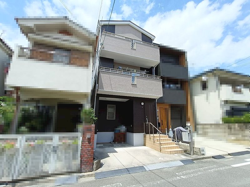 高槻市宮田町3丁目　中古一戸建 5LDKの大きな間取り
