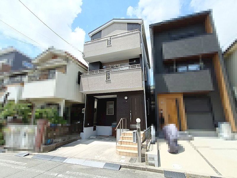 高槻市宮田町3丁目　中古一戸建 JR「摂津富田」駅まで徒歩13分
