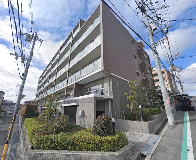サンメゾン枚方朝日丘ELDO 京阪特急停車の枚方市駅まで徒歩13分
