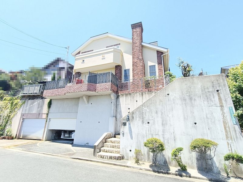 高台につき陽当り良好です