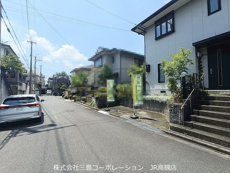 高槻市寺谷町　中古一戸建 現地写真（前面道路含む現地写真）