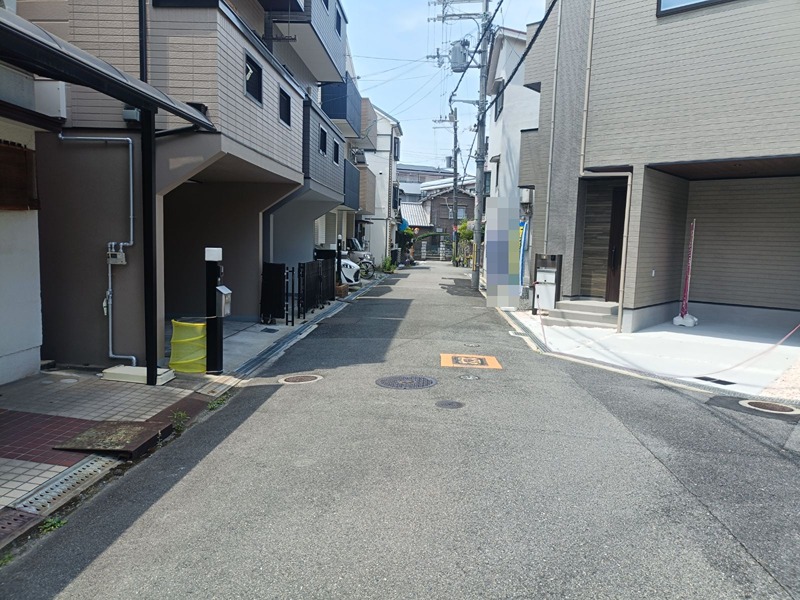 摂津市浜町　新築一戸建 現地写真（前面道路含む現地写真）