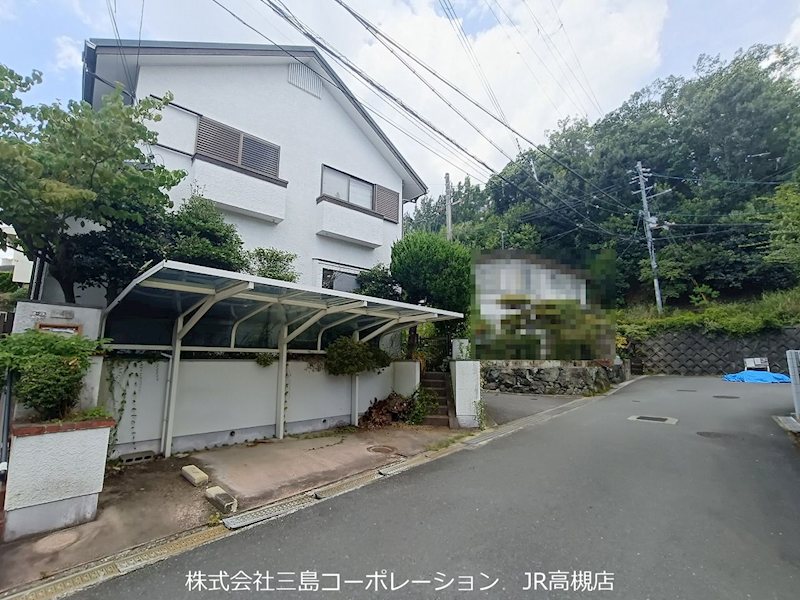 高槻市日吉台三番町　売土地 現地写真（前面道路含む現地写真）