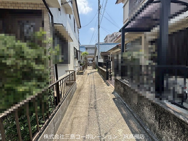 高槻市郡家新町　売土地 現地写真（前面道路含む現地写真）