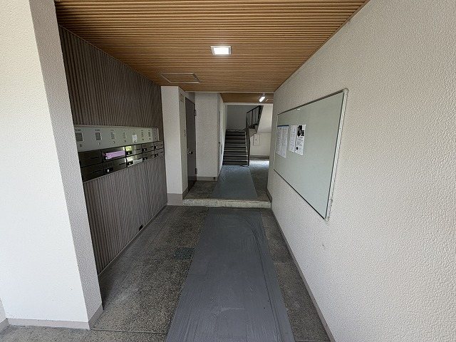 摂津マンションB棟  集合ポスト