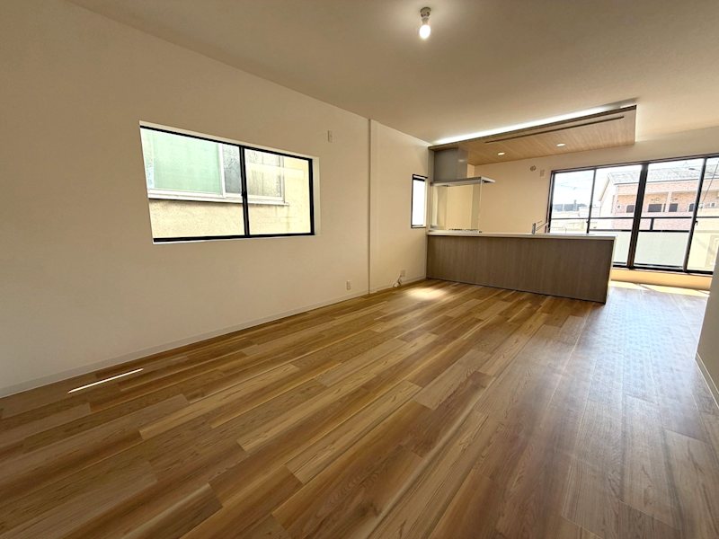 都丘町一戸建再生既存住宅 2階　20帖の広々LDK　