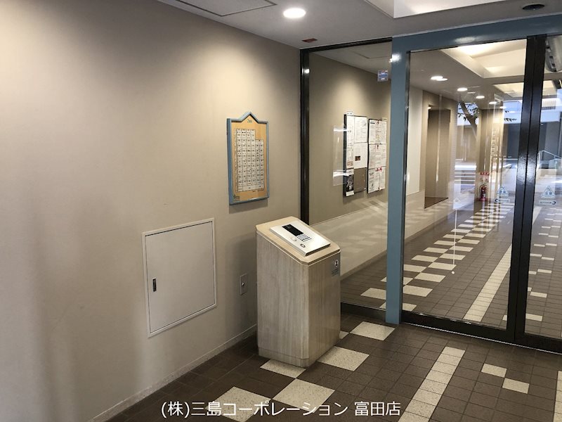 阪急ヒルズコート高槻2番館  オートロック