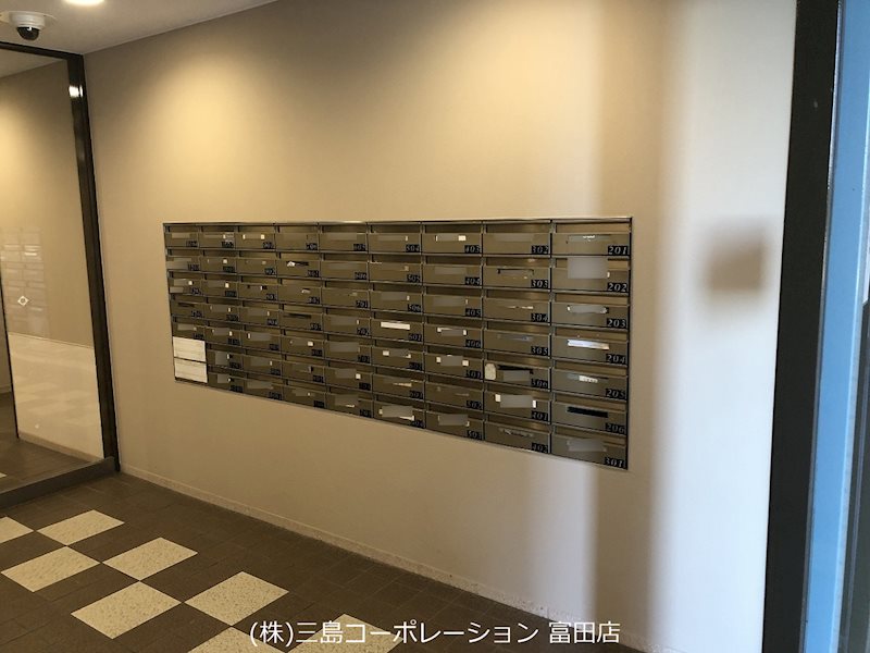 阪急ヒルズコート高槻2番館  メールボックス