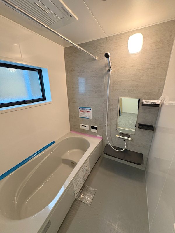 東香里2丁目CASA2区画新築分譲1号棟 暖房換気乾燥機付1616サイズのユニットバス　一日の疲れをゆったりと癒やしてください