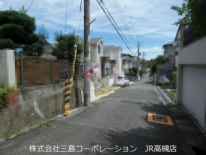 高槻市安岡寺町5丁目　売土地 現地写真（前面道路含む現地写真）