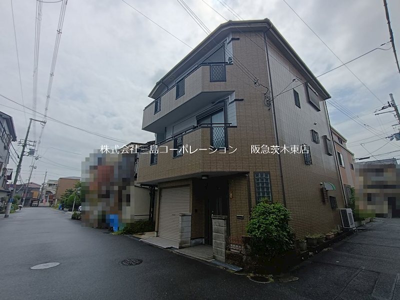 茨木市玉櫛2丁目　事務所付住宅 現地写真（前面道路含む現地写真）
