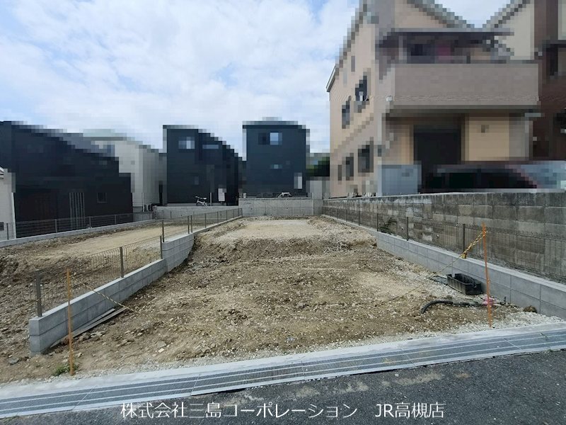 高槻市奥天神町1丁目　新築一戸建1号棟 現地写真（前面道路含む現地写真）