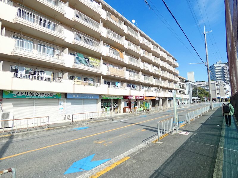 シャンティ高槻　オーナーチェンジ物件 現地写真